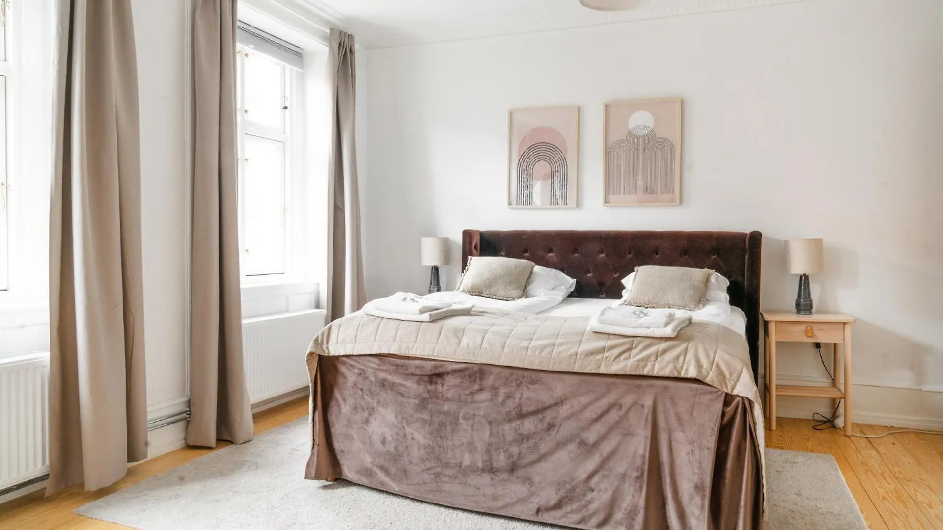 Nyhavn Apartments - Luxurious 3-4 Bedroom Apartments Copenhagen Denmark