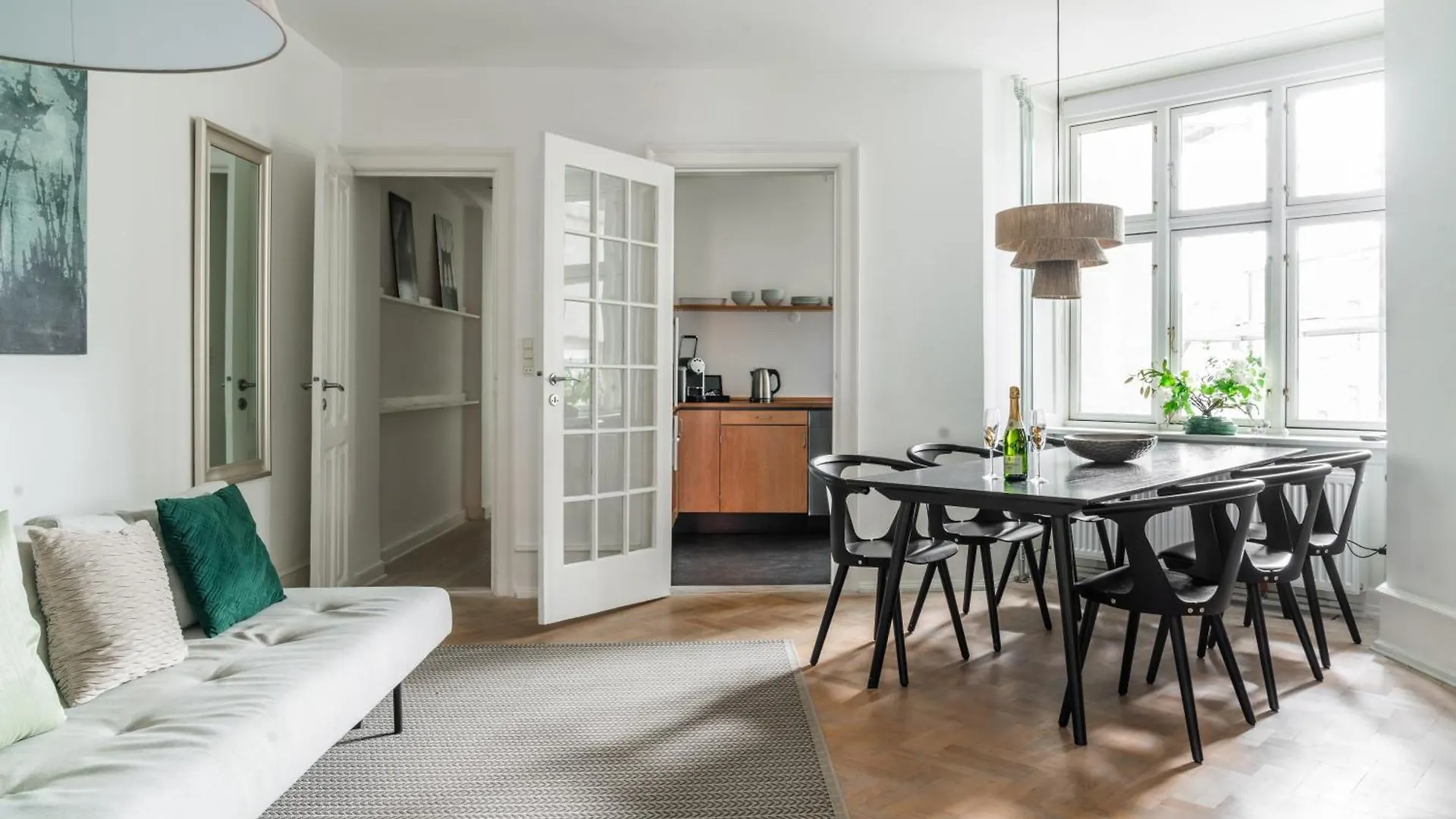Nyhavn Apartments - Luxurious 3-4 Bedroom Apartments Copenhagen